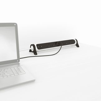 Legrand 1.5m, 6 prese, spina tipo E - FR