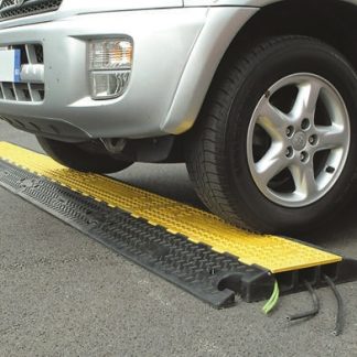 Canalina passacavi RS PRO, colore Nero/Giallo 50 x 60mm, Ø interno 50, 60mm, lunghezza 0.9m, larghezza 600 mm Gomma