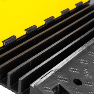 Copricavo EV RS PRO, colore Nero/Giallo 40 x 50mm, Ø interno 50mm, lunghezza 900mm, larghezza 600 mm Gomma